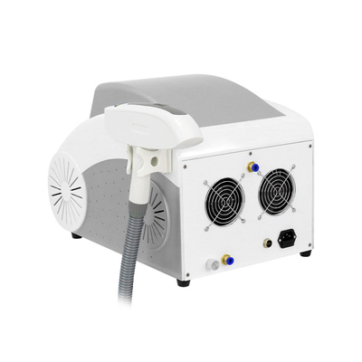 Φορητό Nd YAG Laser Q Switch Γεννητικό σημάδι Χλοασμά Πιγματικό Απομάκρυνση Τατουάζ Μαλλιάς Καλλυντική Μηχανή