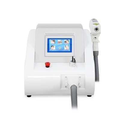 Φορητό Nd YAG Laser Q Switch Γεννητικό σημάδι Χλοασμά Πιγματικό Απομάκρυνση Τατουάζ Μαλλιάς Καλλυντική Μηχανή