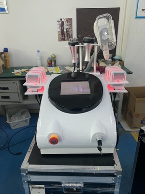 Επαγγελματικό 4 IN 1 Freeze Beauty Lipo Laser Slimming Machine για το σχήμα του σώματος