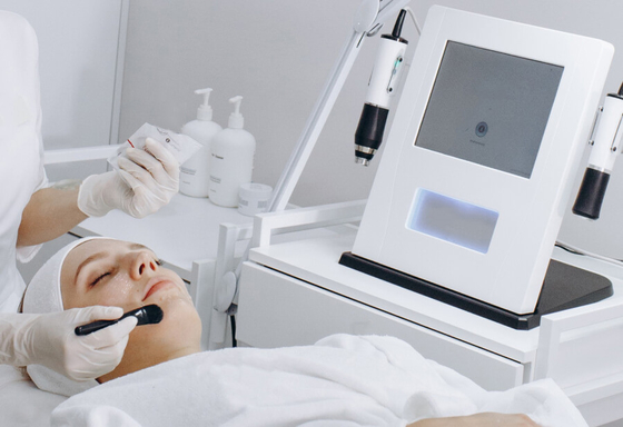 3 σε 1 Oxygen Jet Peel Infusion Face Lift Tightening Beauty Skin Care CO2 Φούσκα οξυγόνωσης Απολέπιση οξυγόνου Μηχανή προσώπου