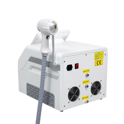 Φορητή ανώδυνη 808 Αφαίρεση Τρίχας με Λέιζερ 2 σε 1 Διοδικό Λέιζερ Αφαίρεσης Τρίχας μηχάνημα picosecond