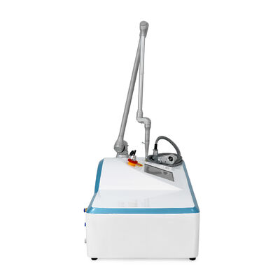 Φορητό 40W CO2 Laser Fractional Scar Repair Instrument Medical Skin Care Salon